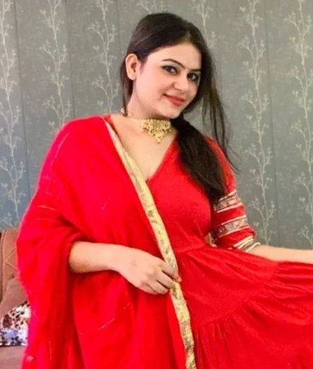 baby pink rayon 3 tier flared gown with lace dupatta